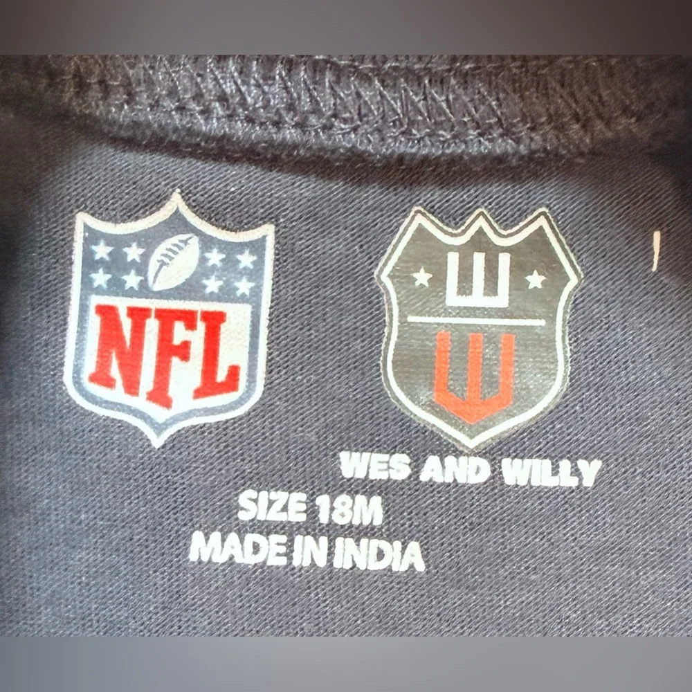NWOT Wes and Willy Dallas Cowboys Baby Romper 18M